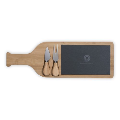 Planche  fromage en bois avec plaque d'ardoise et couteaux  fromage.