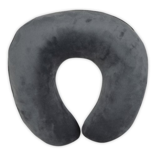 Ensemble de voyage gris comprenant un oreiller cervical, un masque de sommeil et des bouchons d'oreille.