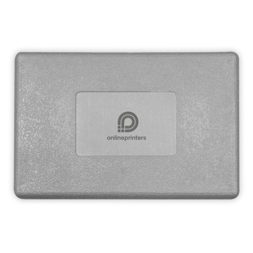 Ensemble d'outils gris avec plusieurs outils et une mallette de rangement.