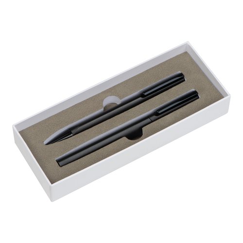 Ensemble d'criture noir avec stylo  bille et stylo plume.