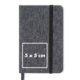 Carnet gris avec fermeture lastique.