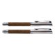 Ensemble de stylos couleur bois avec stylo  bille, stylo plume et tui.